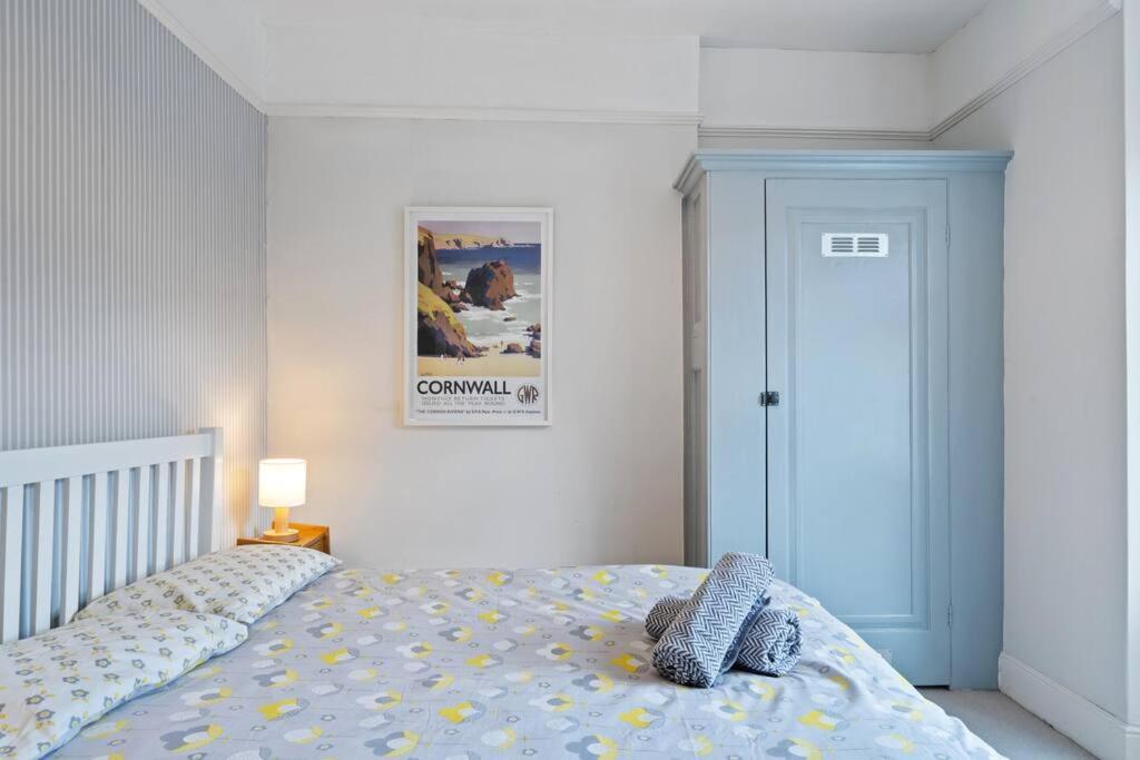 Pendennis - Bright Victorian Flat, Sea Views & Close To Beach Falmouth Kültér fotó