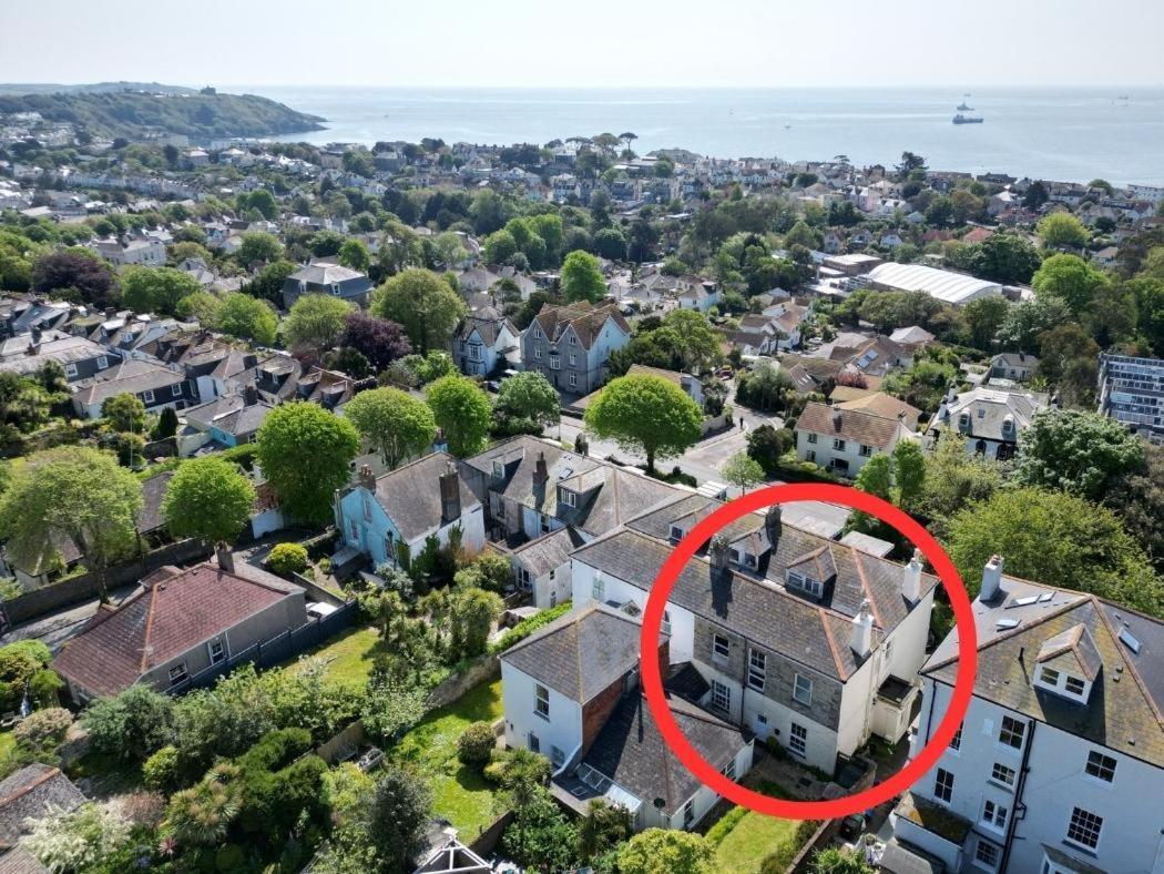 Pendennis - Bright Victorian Flat, Sea Views & Close To Beach Falmouth Kültér fotó